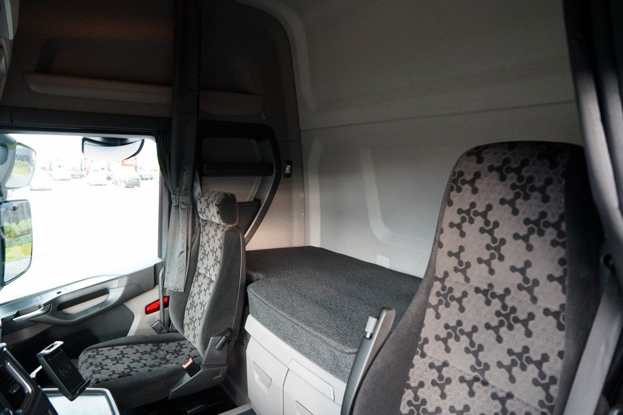 Tractor unit Scania R 450 / RETARDER / PEŁNY ADR / I-PARK COOL  / A: picture 28