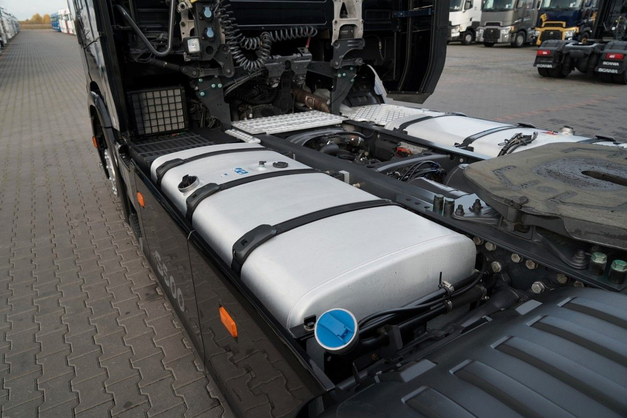 Lease a  Scania S 500 / RETARDER / I-PARK COOL  / FULL AIRMATIC Scania S 500 / RETARDER / I-PARK COOL  / FULL AIRMATIC: picture 13