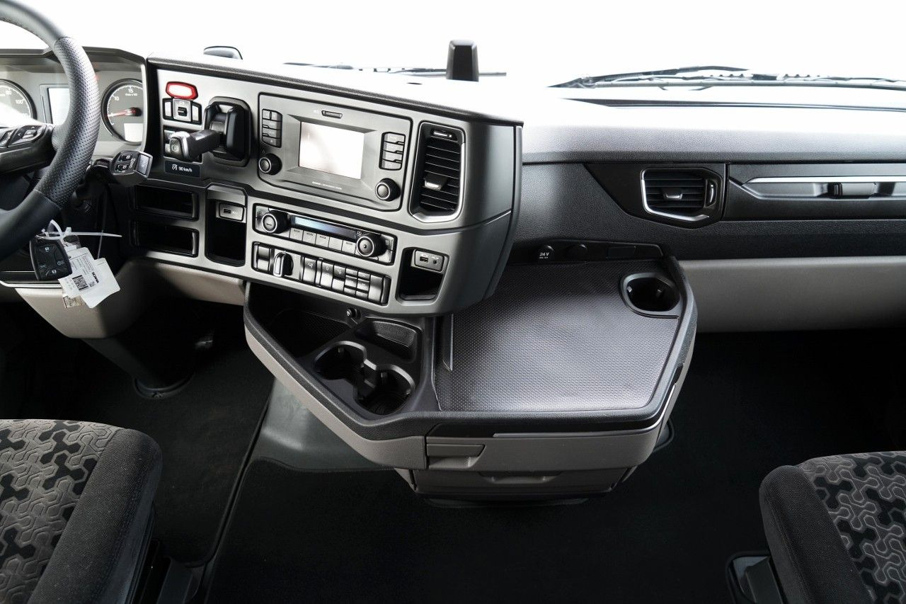 Lease a  Scania S 500 / RETARDER / I-PARK COOL  / FULL AIRMATIC Scania S 500 / RETARDER / I-PARK COOL  / FULL AIRMATIC: picture 31