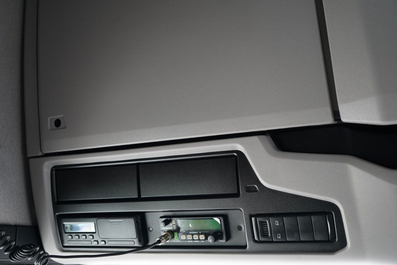 Lease a  Scania S 500 / RETARDER / I-PARK COOL  / FULL AIRMATIC Scania S 500 / RETARDER / I-PARK COOL  / FULL AIRMATIC: picture 33