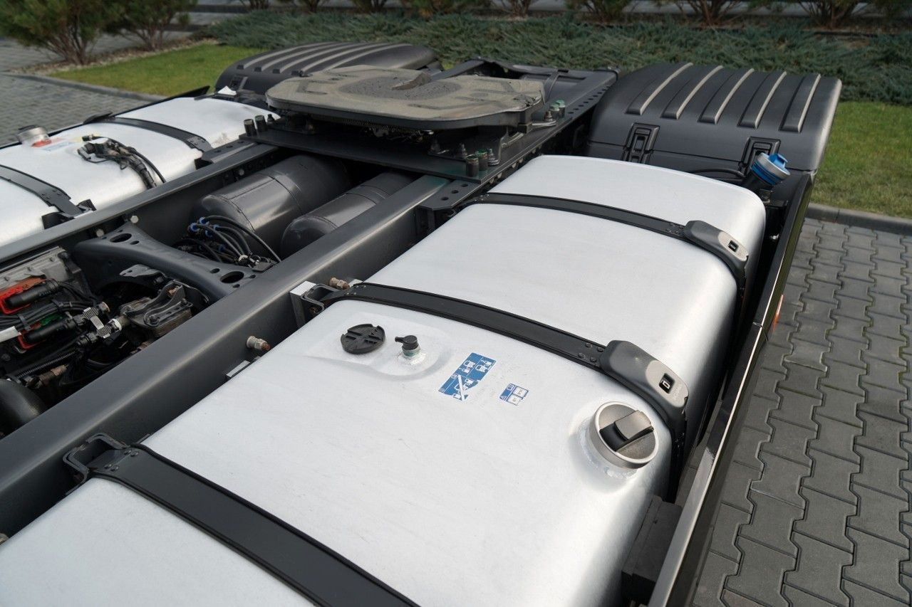 Lease a  Scania S 500 / RETARDER / I-PARK COOL  / FULL AIRMATIC Scania S 500 / RETARDER / I-PARK COOL  / FULL AIRMATIC: picture 12