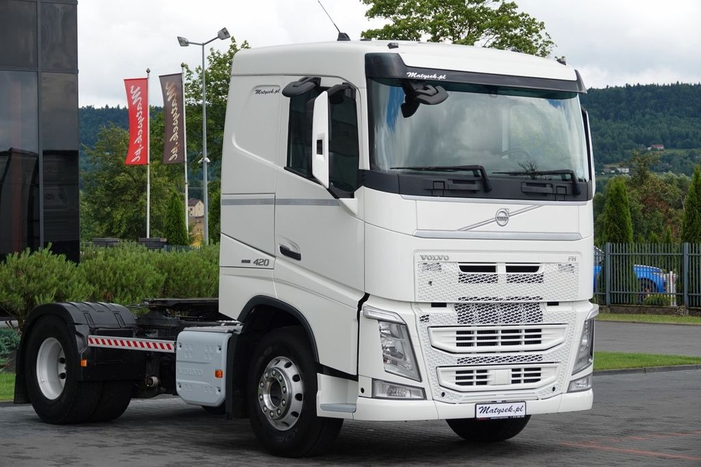 Volvo FH 420 / 13 L / PEŁNY ADR / 2017 ROK / LOW CAB - Tractor unit: picture 1 Volvo FH 420 / 13 L / PEŁNY ADR / 2017 ROK / LOW CAB - Tractor unit: picture 1
