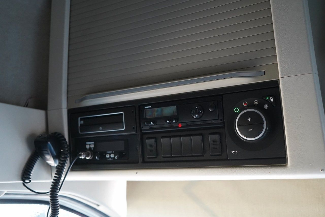 Tractor unit Volvo FH 500 / I-PARK COOL / I-SHIFT: picture 32