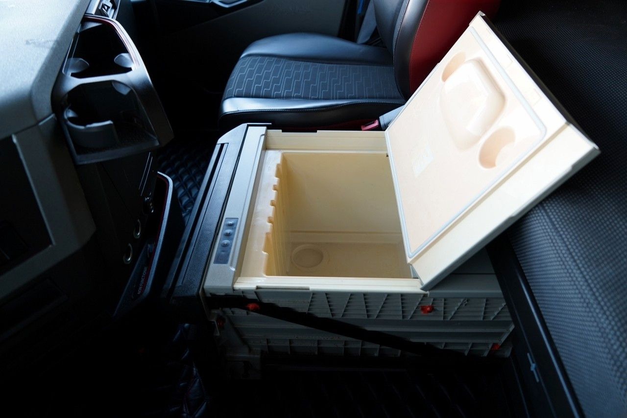 Tractor unit Volvo FH 500 / I-PARK COOL / I-SHIFT: picture 26