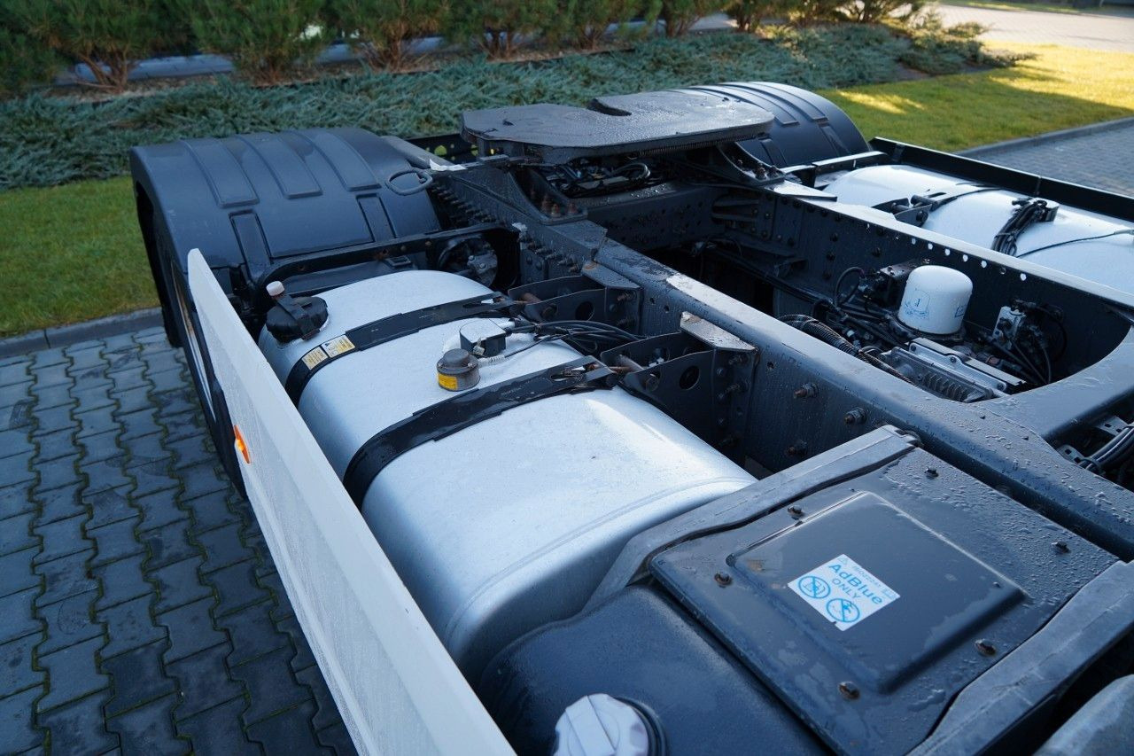 Tractor unit Volvo FH 500 / I-PARK COOL / I-SHIFT: picture 17