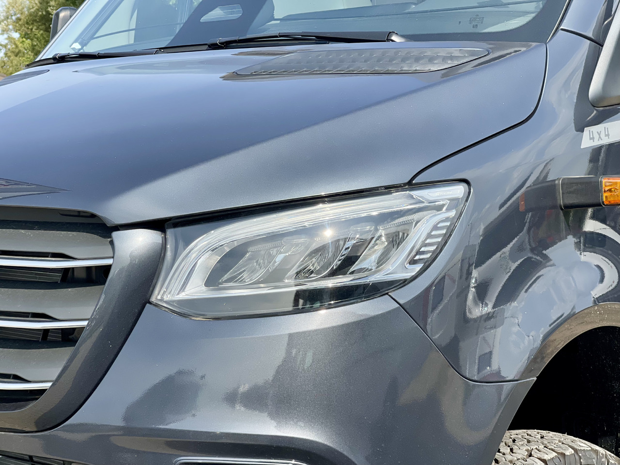 New Semi-integrated motorhome HYMER / ERIBA MLT 580 4x4: picture 7