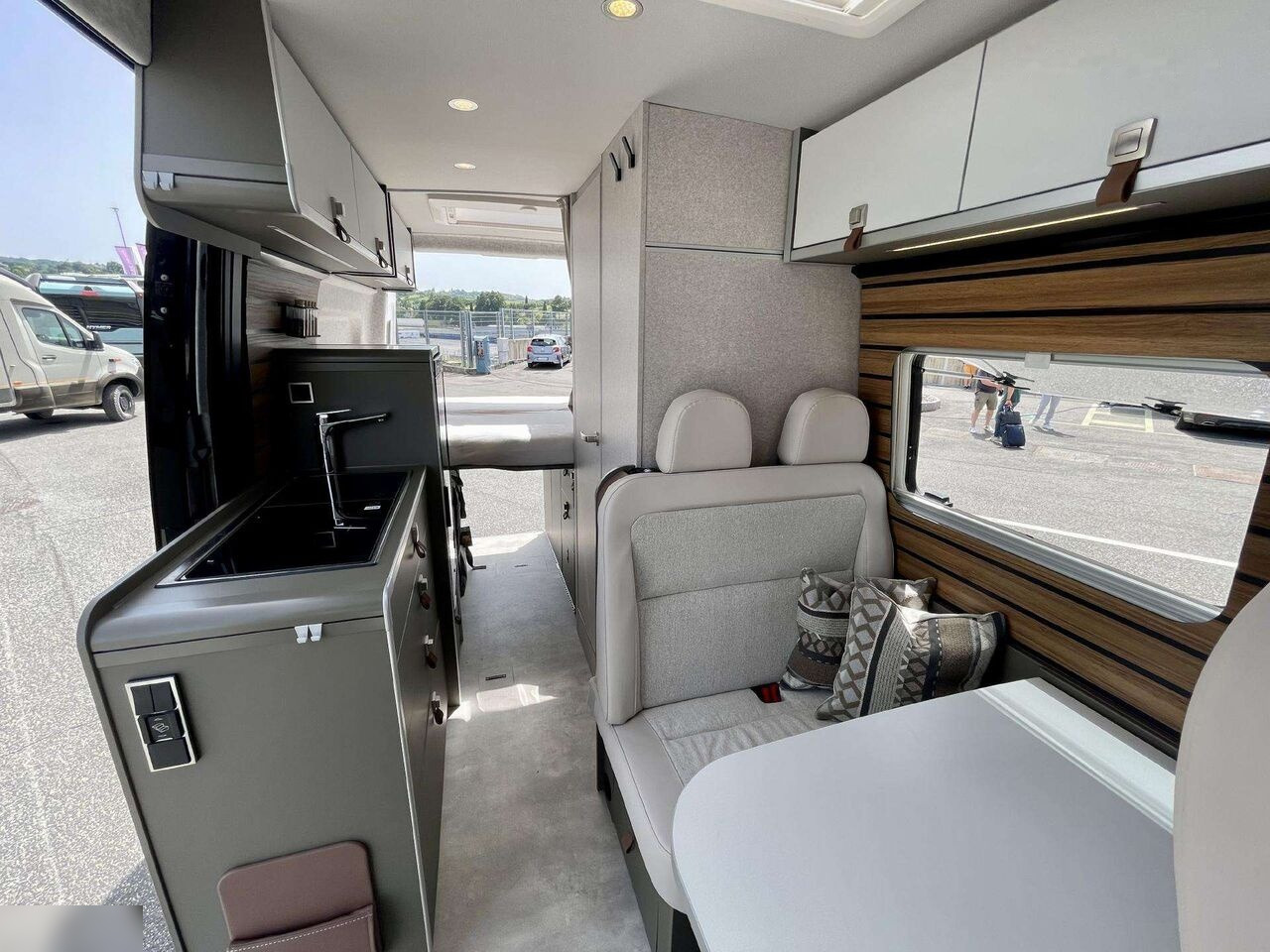 Hymer Grand Canyon S 4x4 - Camper van: picture 5 Hymer Grand Canyon S 4x4 - Camper van: picture 5