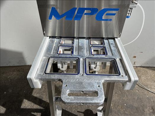 MPE Tray sealer - Packaging machinery: picture 3 MPE Tray sealer - Packaging machinery: picture 3