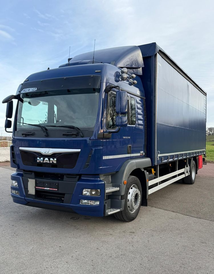 MAN TGM 18.340 / FIRANKA / SPROWADZONY / 9100 ŁADOWNOŚĆ / 18 PALET / E6 / WINDA / - Curtainsider truck: picture 2 MAN TGM 18.340 / FIRANKA / SPROWADZONY / 9100 ŁADOWNOŚĆ / 18 PALET / E6 / WINDA / - Curtainsider truck: picture 2