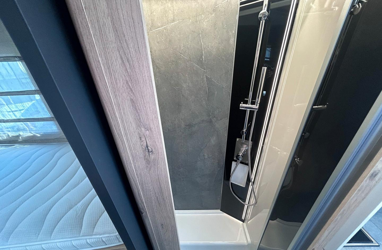 Lease a  Elnagh MAGNUM 530 Elnagh MAGNUM 530: picture 6