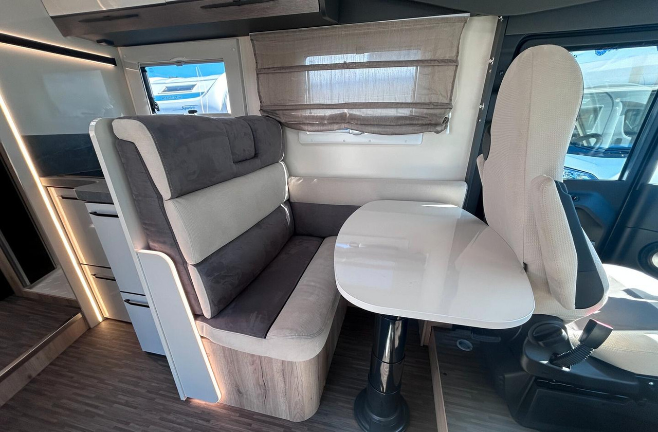 Lease a  Elnagh MAGNUM 530 Elnagh MAGNUM 530: picture 13