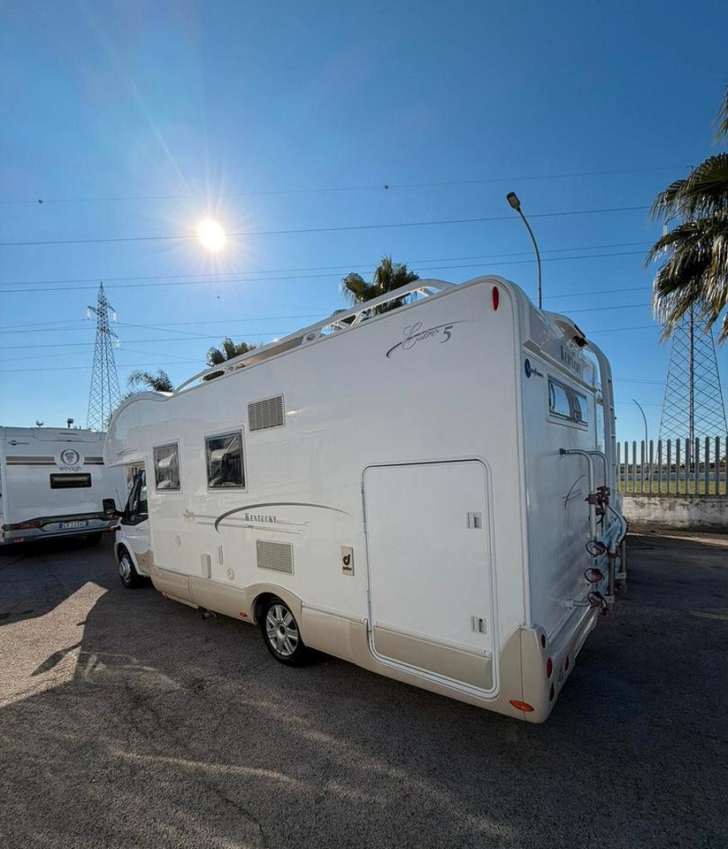 - Camper: picture 3 - Camper: picture 3