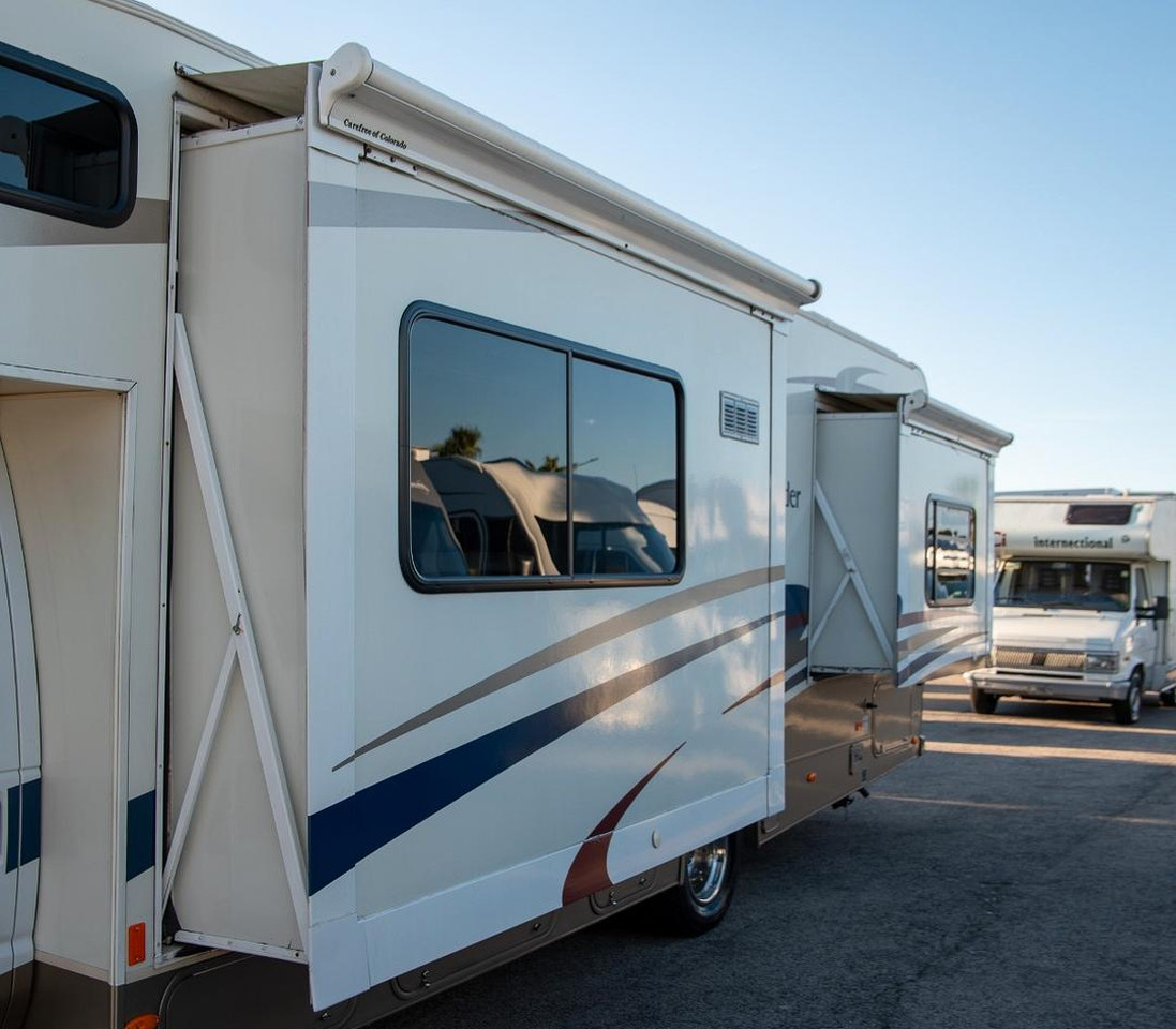 Alcove motorhome Coachmen freelander mm2920ds: picture 13