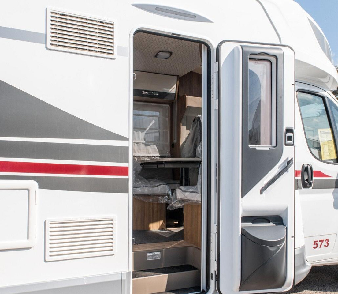New Semi-integrated motorhome Elnagh Baron 573: picture 6