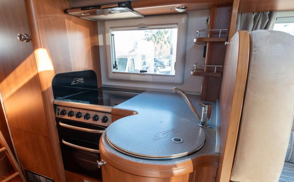 Integrated motorhome Laika rexosline 720: picture 7
