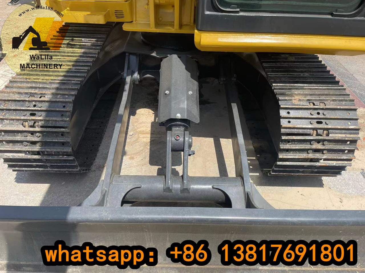 KOMATSU PC70-8 - Mini excavator: picture 3 KOMATSU PC70-8 - Mini excavator: picture 3