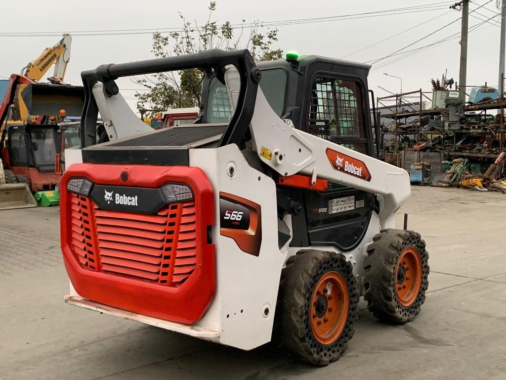 Bobcat S 66 - Skid steer loader: picture 4 Bobcat S 66 - Skid steer loader: picture 4