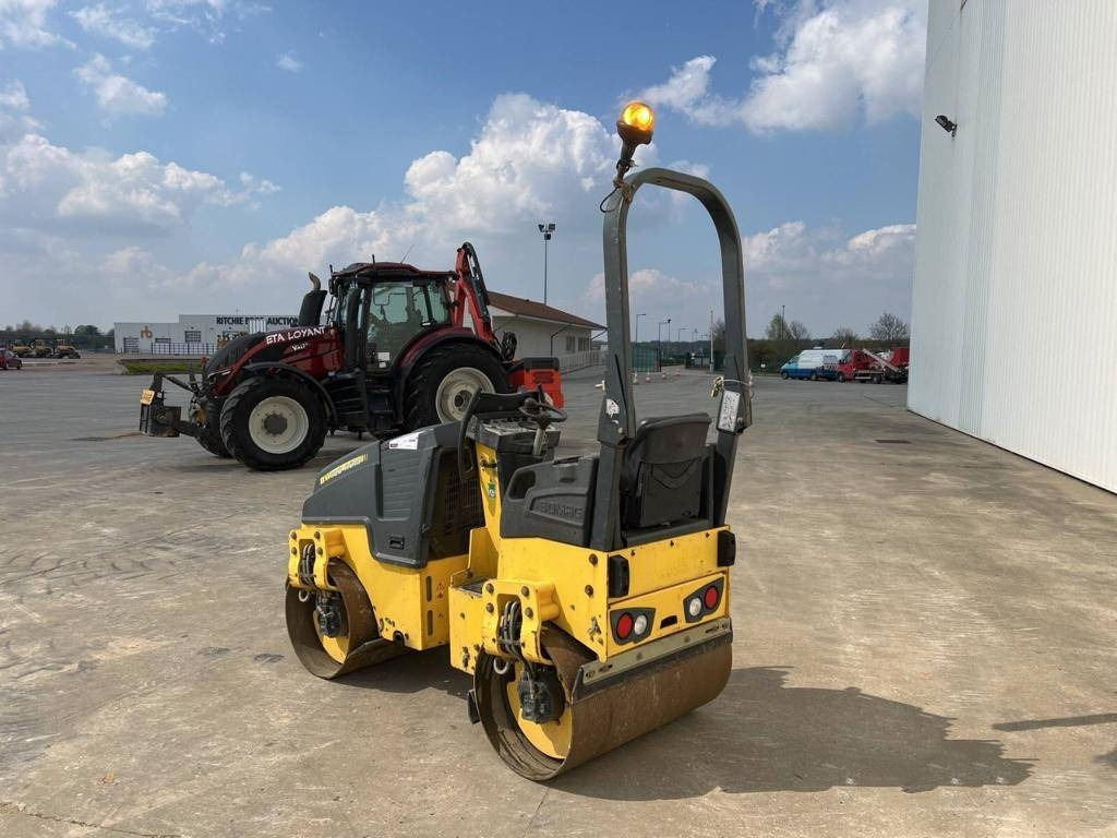 Bomag BW 100 AD M-5 - Road roller: picture 2 Bomag BW 100 AD M-5 - Road roller: picture 2
