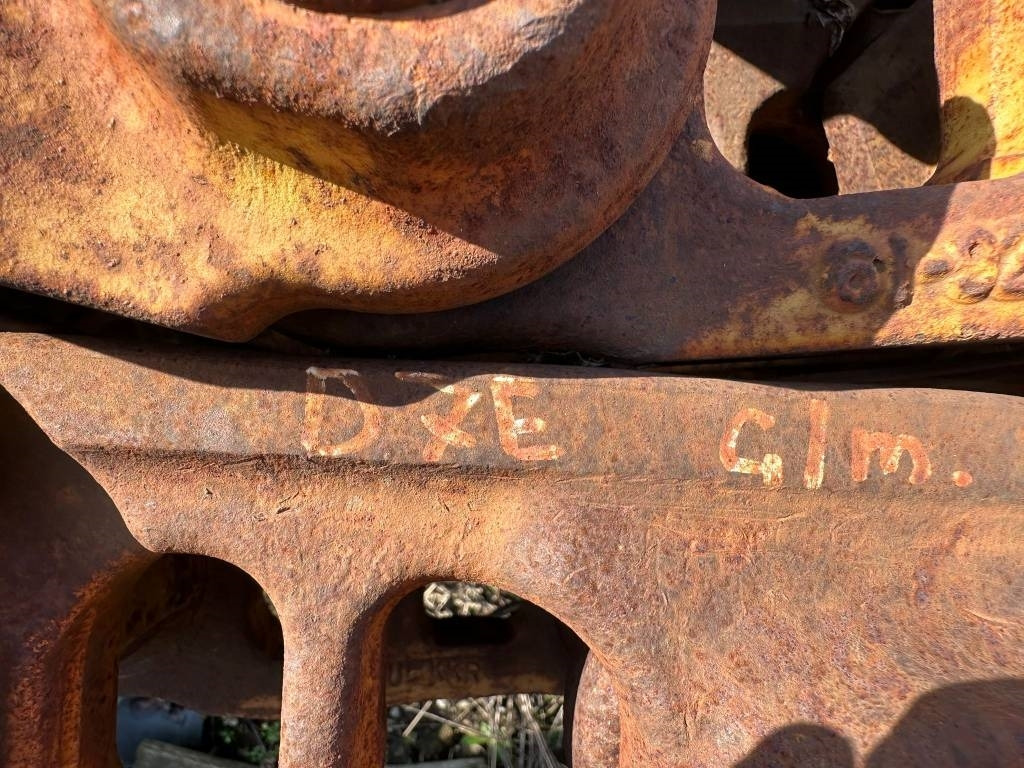 CAT D 6 R - Track for Construction machinery: picture 2 CAT D 6 R - Track for Construction machinery: picture 2