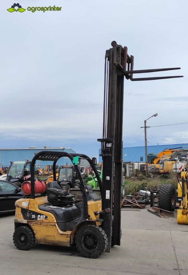 CAT GP 25 N - LPG forklift: picture 5 CAT GP 25 N - LPG forklift: picture 5
