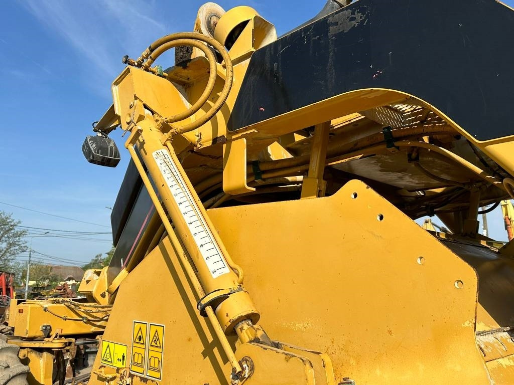 Soil stabilizer CAT RM 300: picture 6