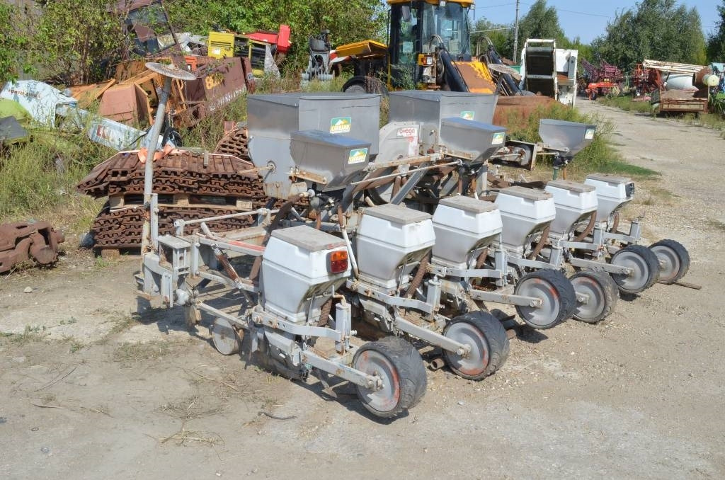 Carraro Elli 4000 - Precision sowing machine: picture 2 Carraro Elli 4000 - Precision sowing machine: picture 2