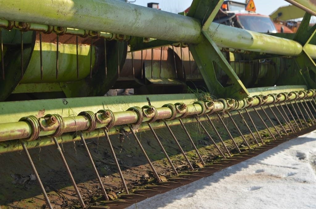 Claas 6m - Grain header: picture 5 Claas 6m - Grain header: picture 5
