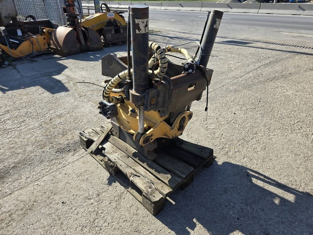 Engcon EC30 Rototilt - Tiltrotator: picture 1 Engcon EC30 Rototilt - Tiltrotator: picture 1