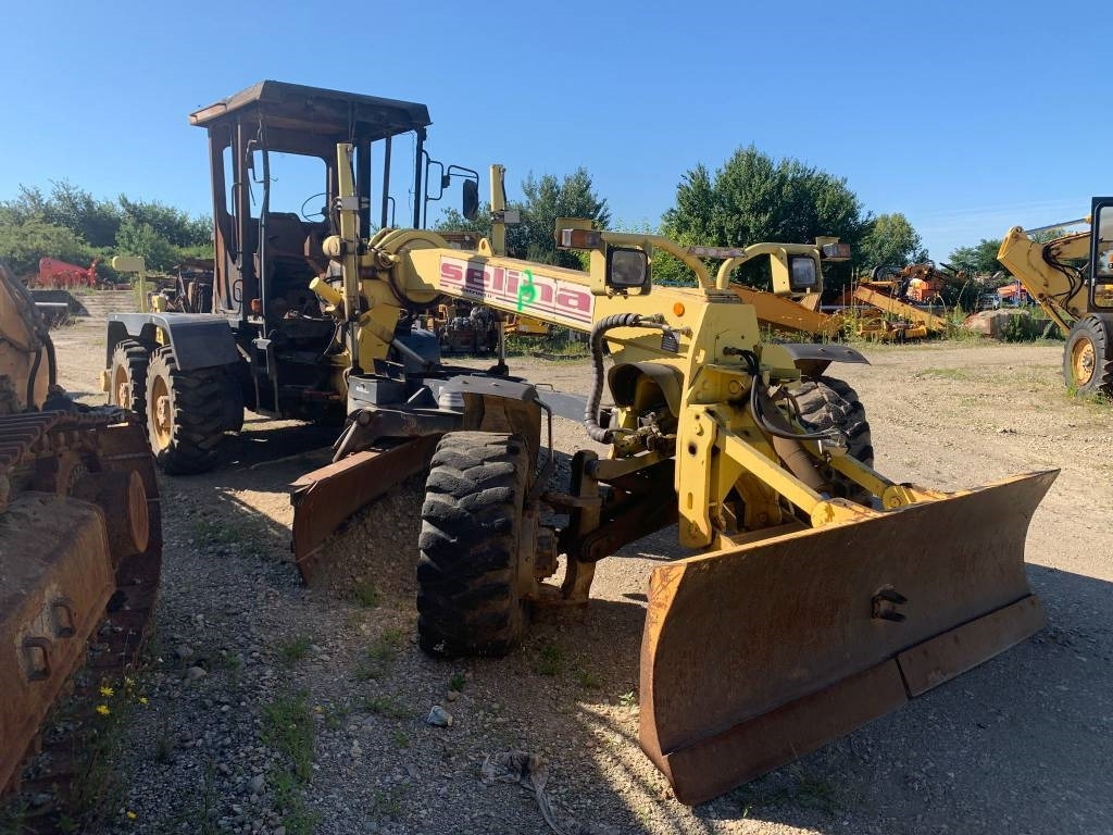 HBM Nobas BG160TA FOR PARTS - Grader: picture 1 HBM Nobas BG160TA FOR PARTS - Grader: picture 1