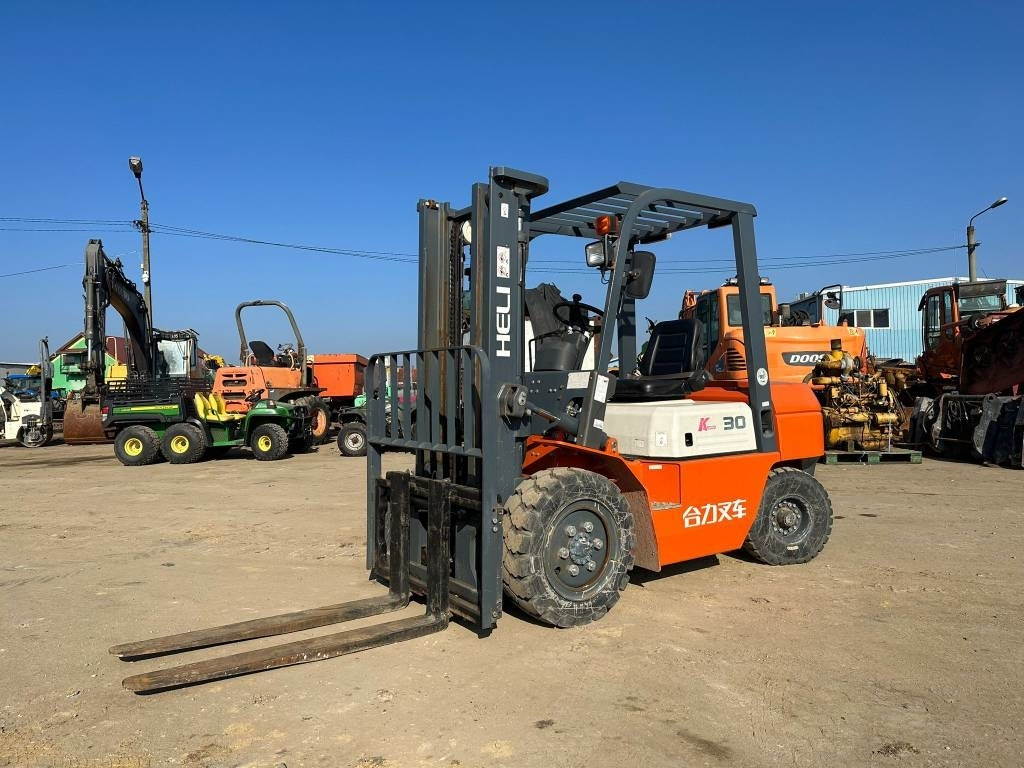 Heli CPD 30 - Diesel forklift: picture 1 Heli CPD 30 - Diesel forklift: picture 1