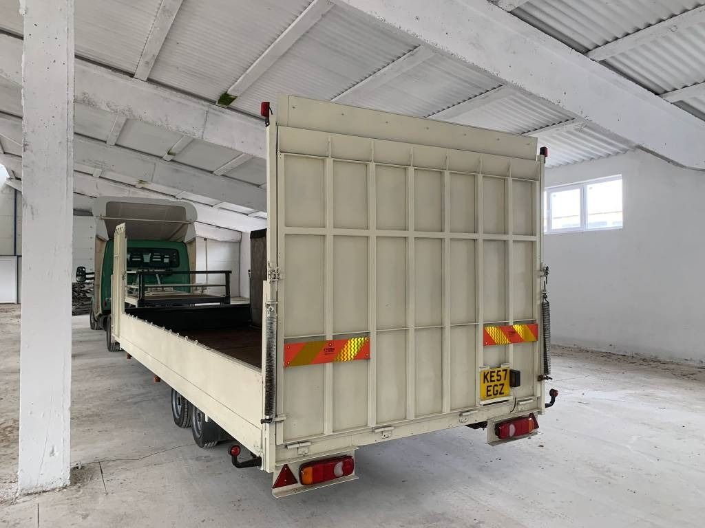 Mini artic tractor unit, Combi van Iveco 3551: picture 12