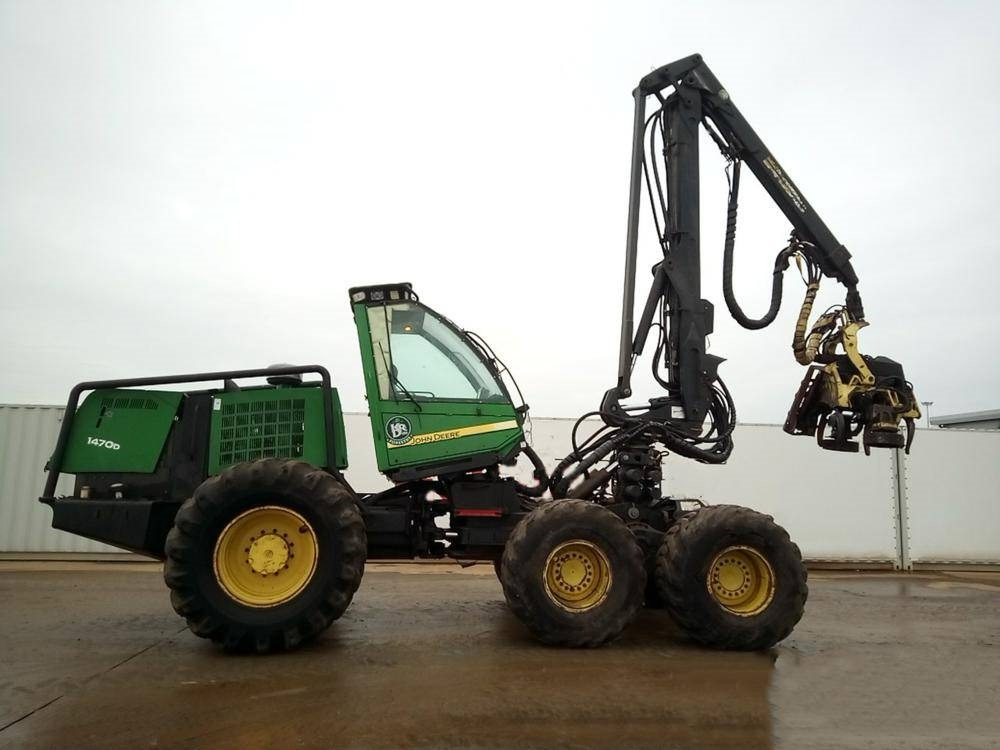 John Deere Timberjack 1470D - Forestry tractor: picture 2 John Deere Timberjack 1470D - Forestry tractor: picture 2