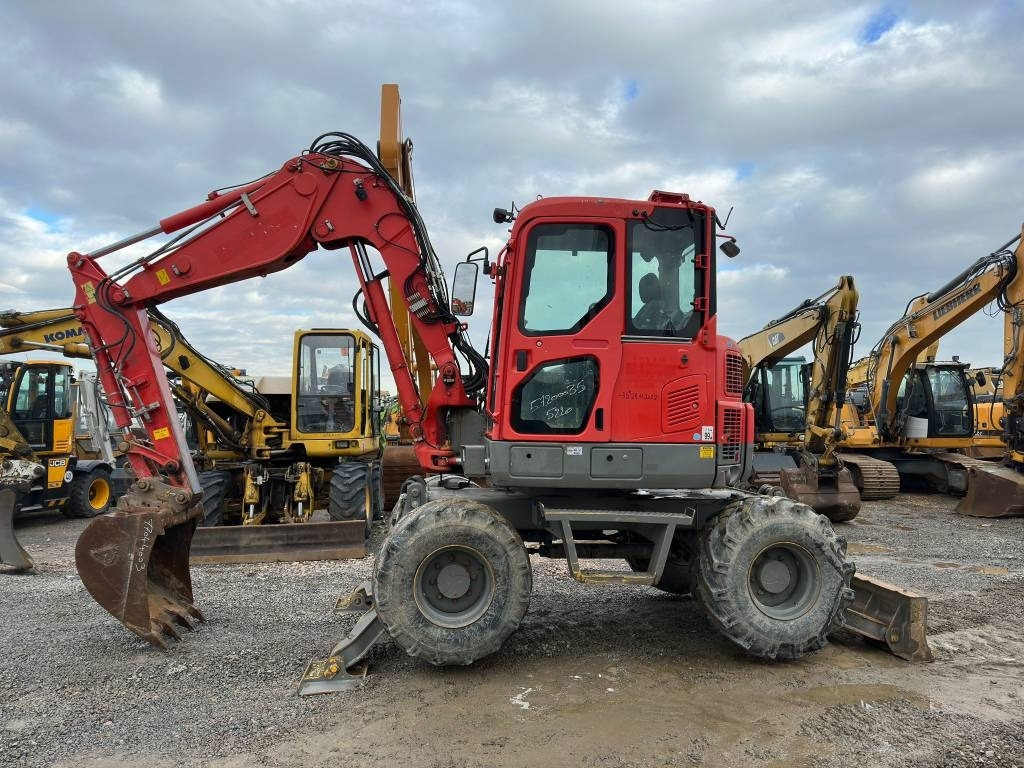 Komatsu PW98MR-8 - Wheel excavator: picture 3 Komatsu PW98MR-8 - Wheel excavator: picture 3