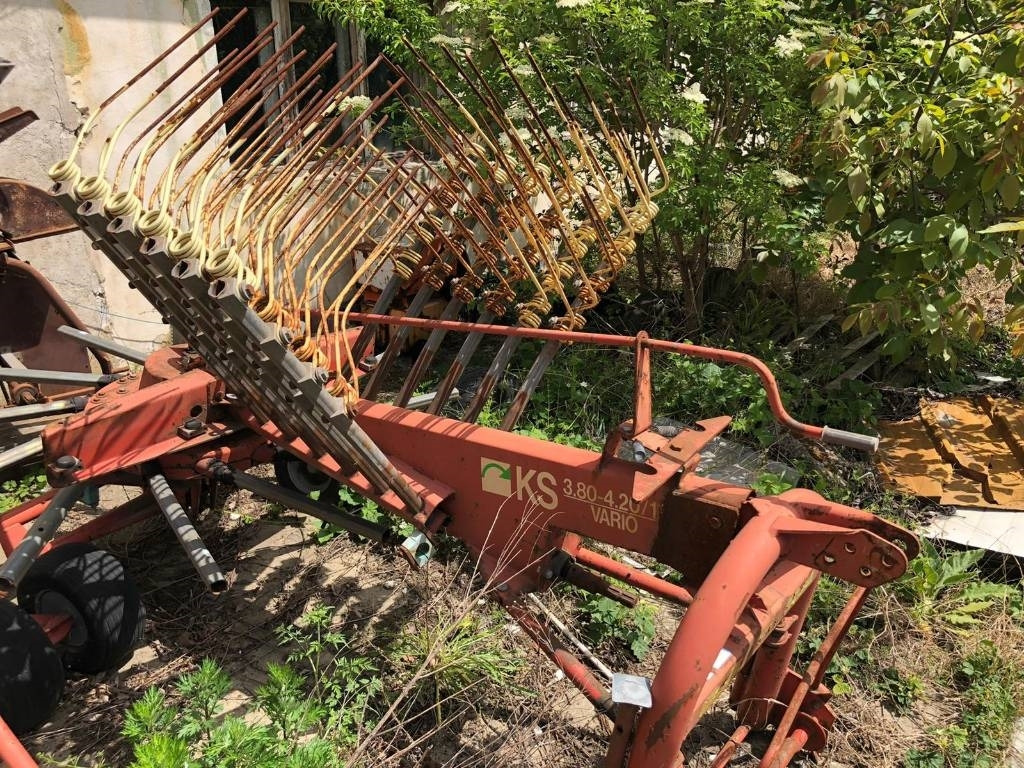 Krone Vario KS - Tedder/ Rake: picture 3 Krone Vario KS - Tedder/ Rake: picture 3