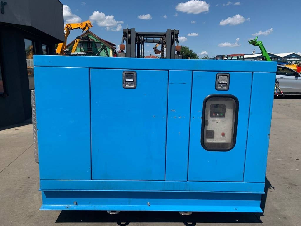 Leroy Somer LSA42.3L9 - Generator set: picture 1 Leroy Somer LSA42.3L9 - Generator set: picture 1