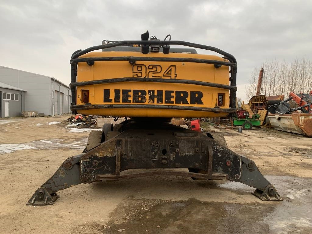 Liebherr A 924 C Litronic - Waste/ Industry handler: picture 4 Liebherr A 924 C Litronic - Waste/ Industry handler: picture 4