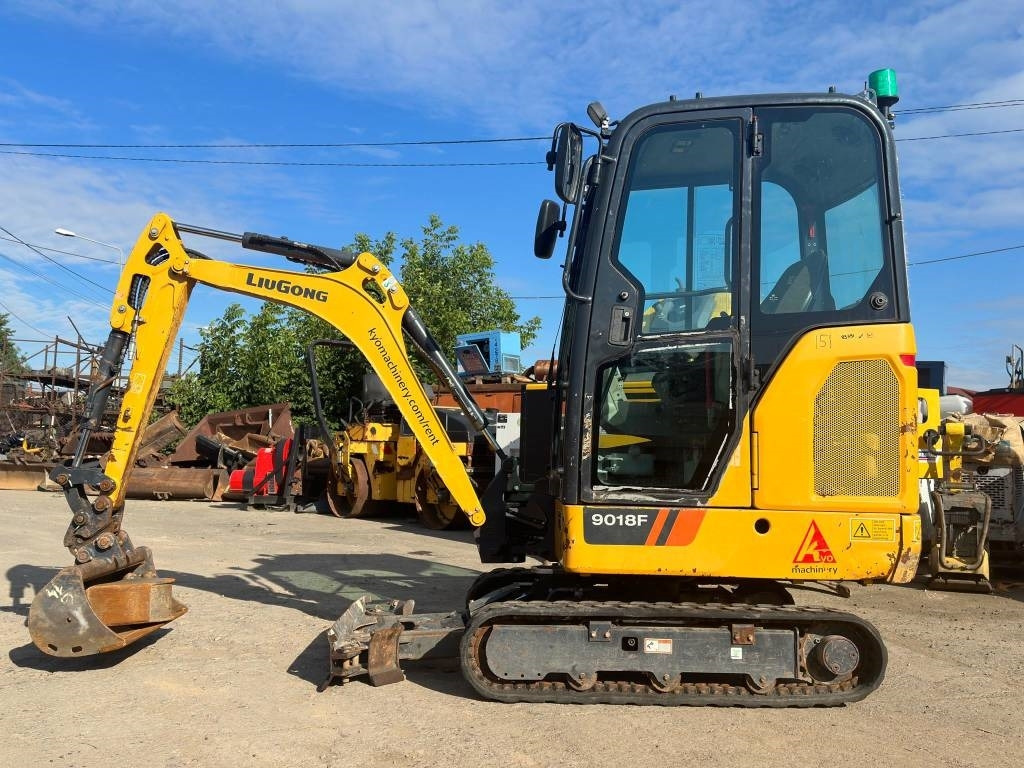 Liugong 9018F - Mini excavator: picture 2 Liugong 9018F - Mini excavator: picture 2