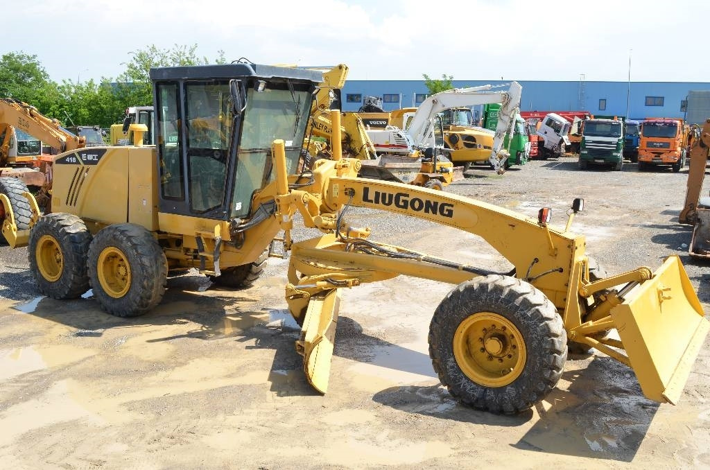 Liugong CLG 418 - Grader: picture 2 Liugong CLG 418 - Grader: picture 2