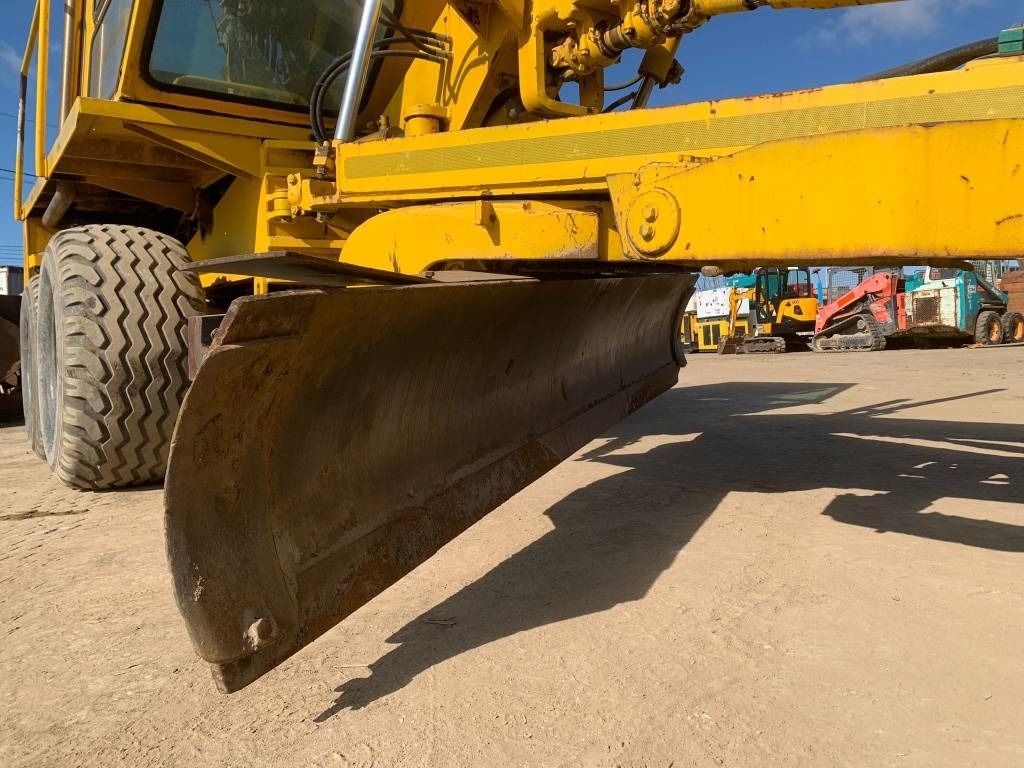 MBU G130A - Grader: picture 5 MBU G130A - Grader: picture 5