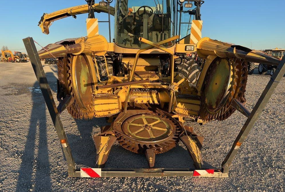 New Holland FX 300 - Combine harvester: picture 4 New Holland FX 300 - Combine harvester: picture 4