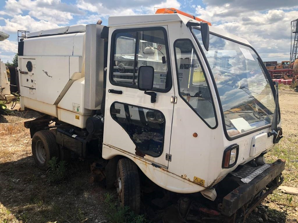 Scarab Minor VM - Road sweeper: picture 1 Scarab Minor VM - Road sweeper: picture 1