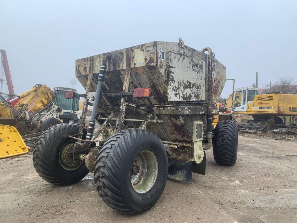 Bunte CB - Semi-trailer: picture 4 Bunte CB - Semi-trailer: picture 4