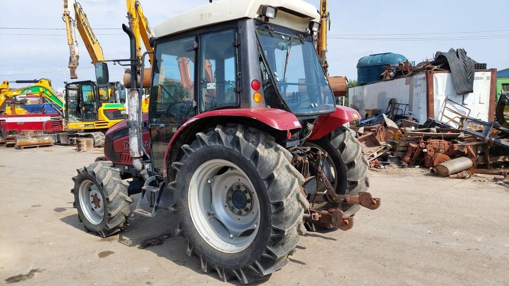 TYM T700 - Farm tractor: picture 3 TYM T700 - Farm tractor: picture 3