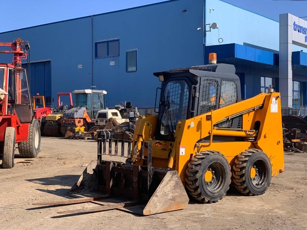 Taian Load65 - Skid steer loader: picture 1 Taian Load65 - Skid steer loader: picture 1