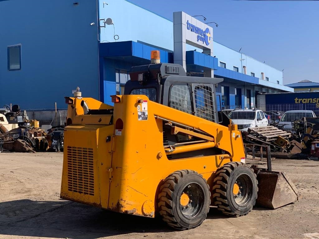 Taian Load65 - Skid steer loader: picture 4 Taian Load65 - Skid steer loader: picture 4