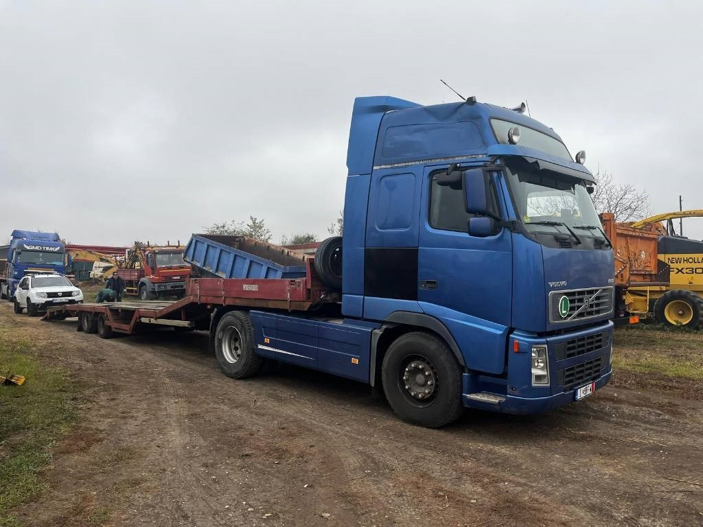 Volvo FH 12 460  - Box truck: picture 3 Volvo FH 12 460  - Box truck: picture 3