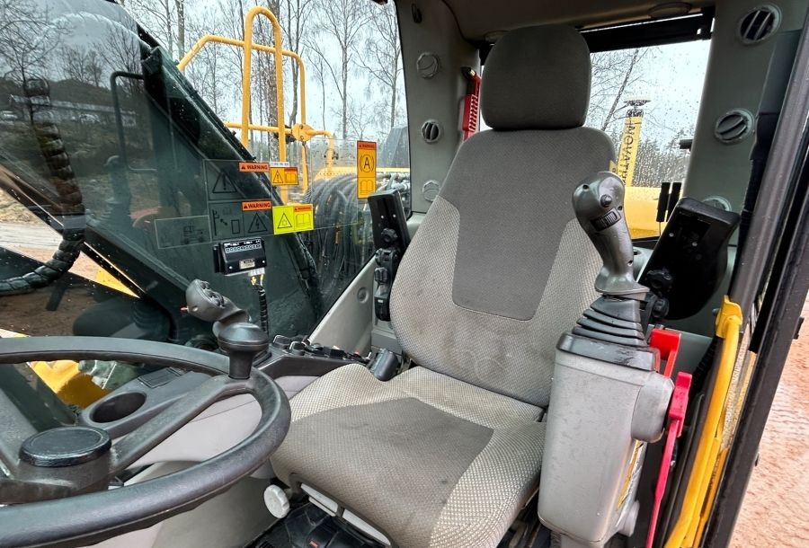 VOLVO EW160 D - Wheel excavator: picture 5 VOLVO EW160 D - Wheel excavator: picture 5