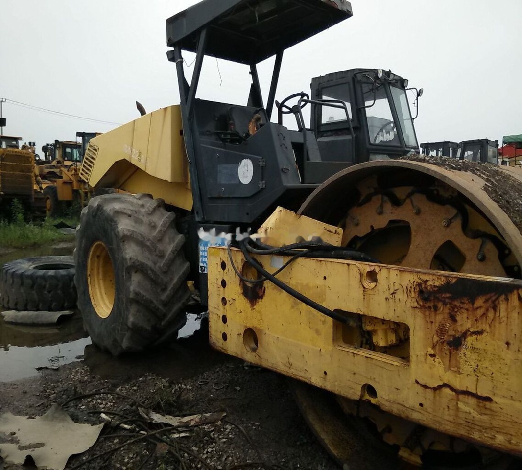 BOMAG 225-3 - Compactor: picture 1 BOMAG 225-3 - Compactor: picture 1