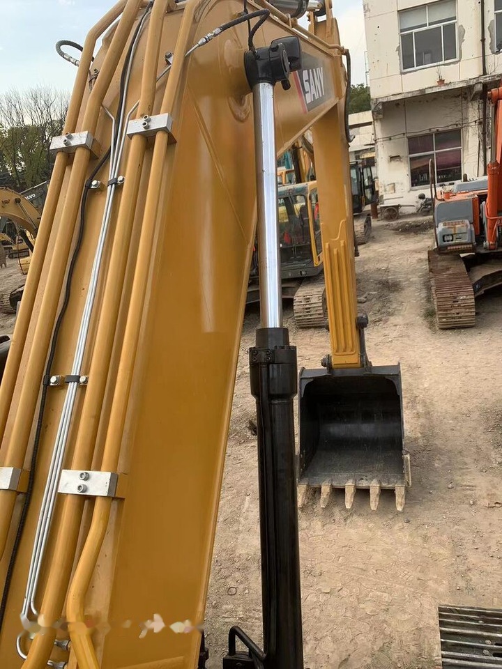 Sany SY215C - Crawler excavator: picture 1 Sany SY215C - Crawler excavator: picture 1
