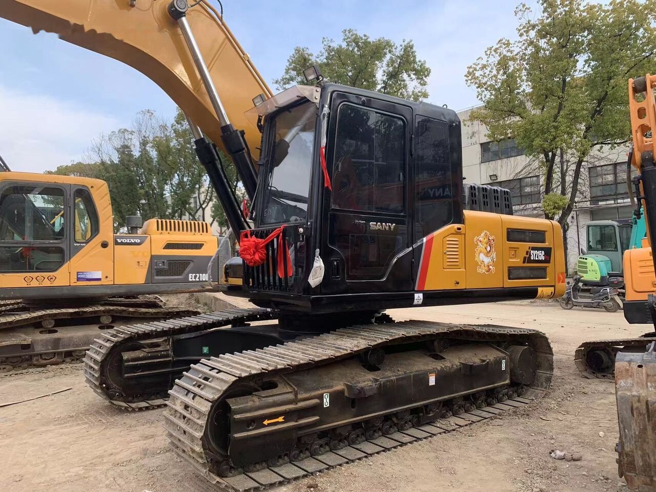 Sany SY215C - Crawler excavator: picture 4 Sany SY215C - Crawler excavator: picture 4